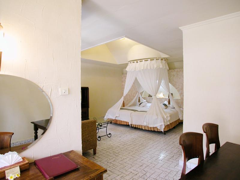 The Alit Hotel Kuta  Ngoại thất bức ảnh